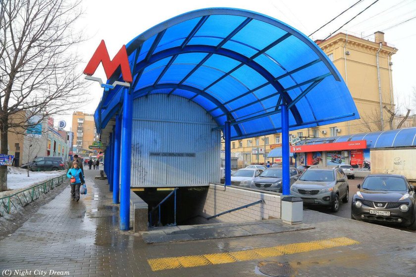 Октябрьское поле