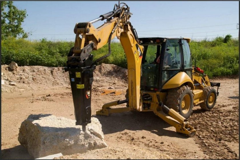 JCB 3cx с гидромолотом