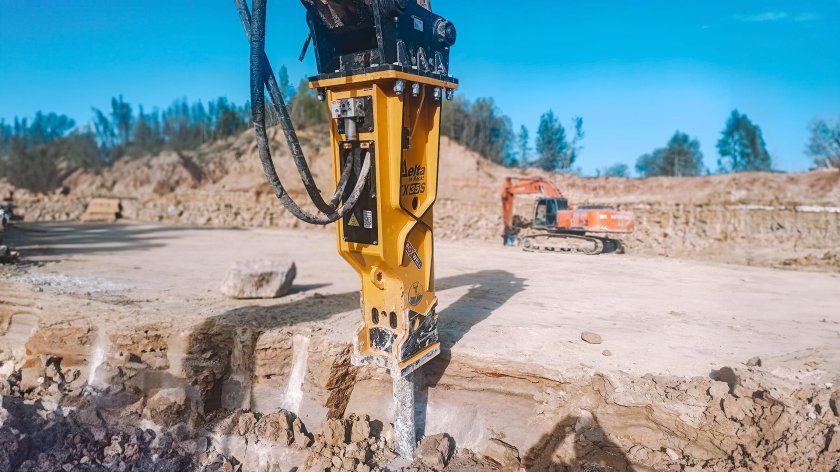 Гидромолот для экскаватора