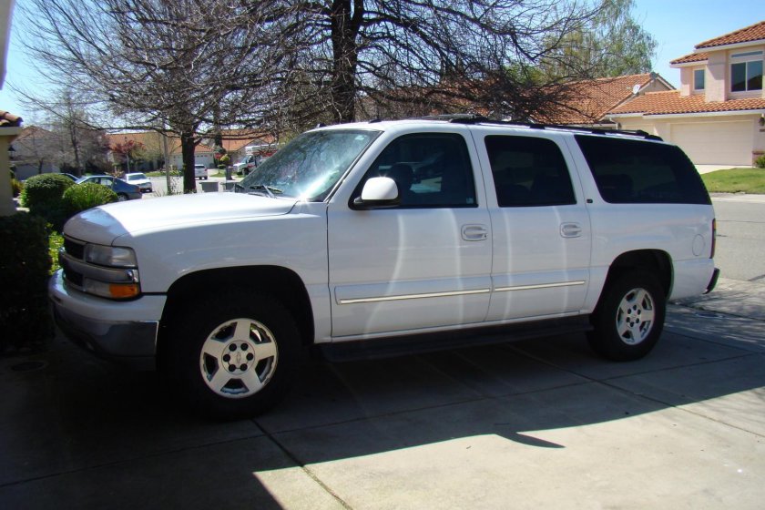 Chevrolet Suburban 2004