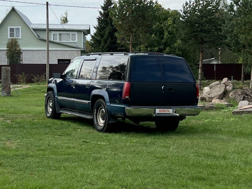 Chevrolet tahoe suburban 1999