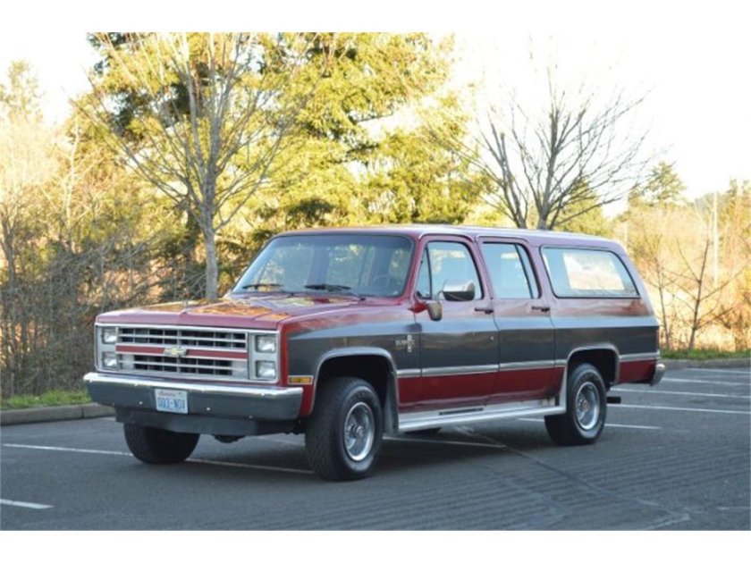 Chevrolet Suburban 1983