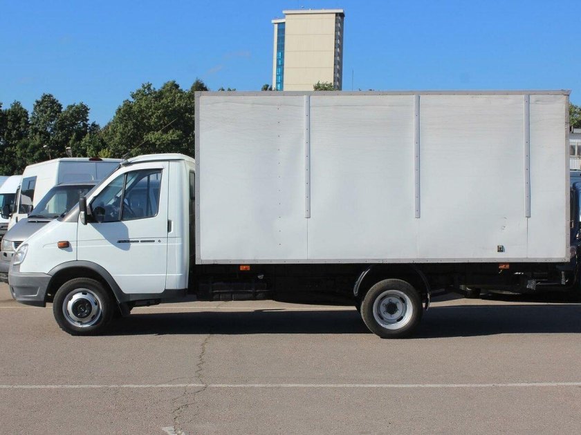 ГАЗ 3302 промтоварный фургон