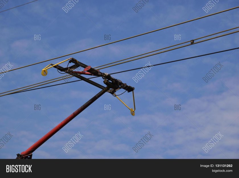 Пантограф поезда