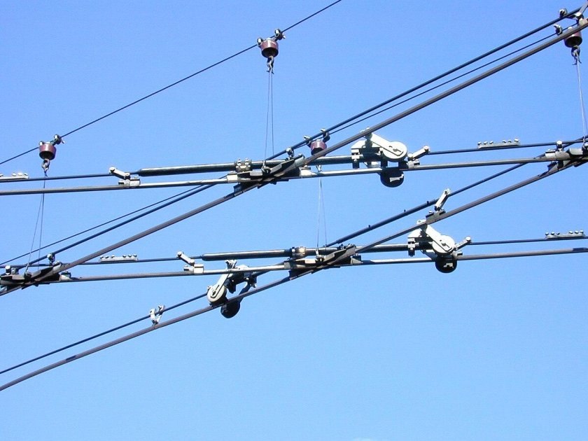 Кронштейн контактной сети троллейбуса