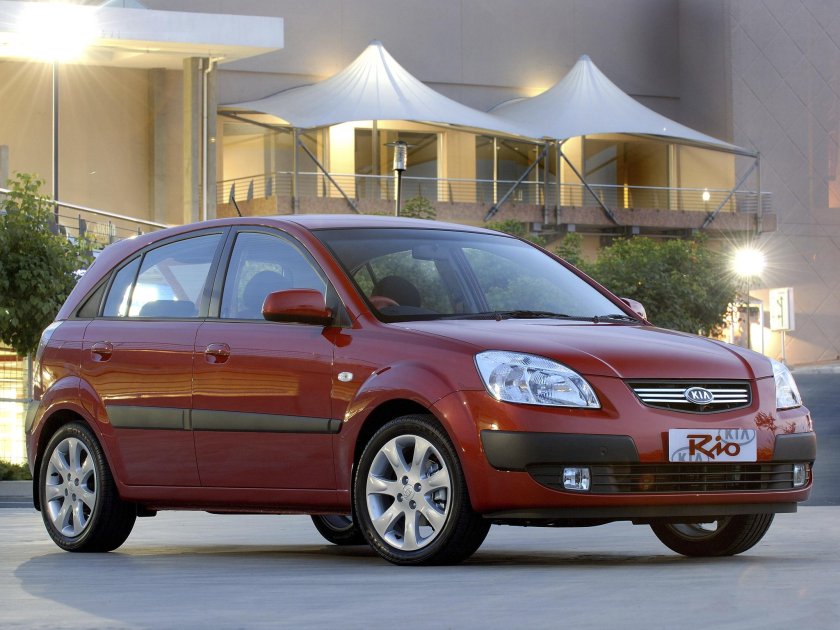 Kia Rio 2005 хэтчбек