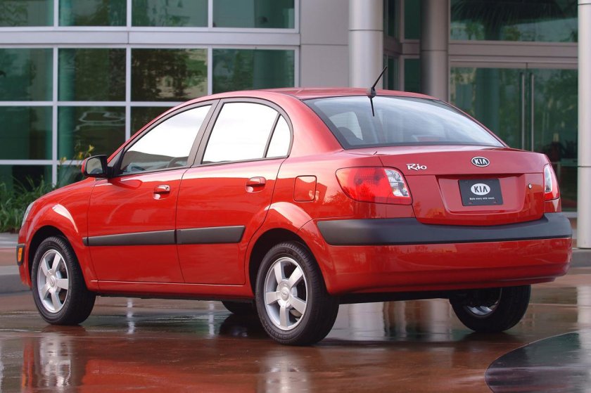 Kia Rio 2006 хэтчбек