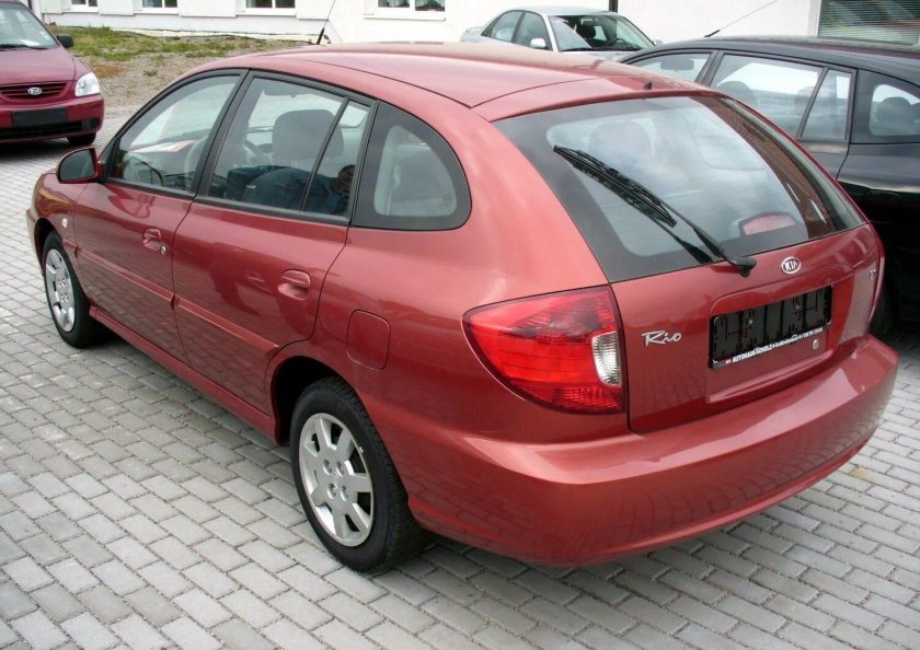 Kia Rio 1
