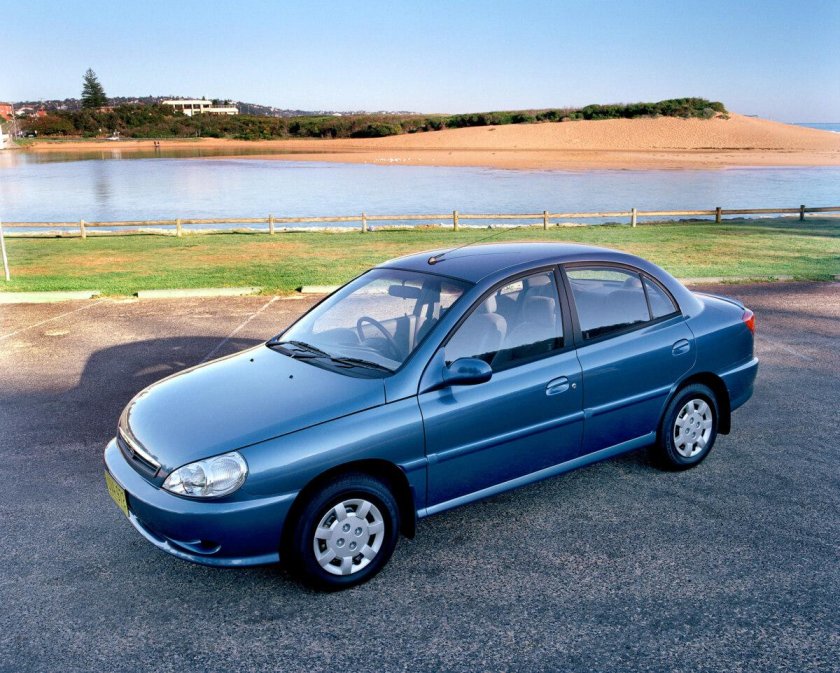 Kia Rio 2000