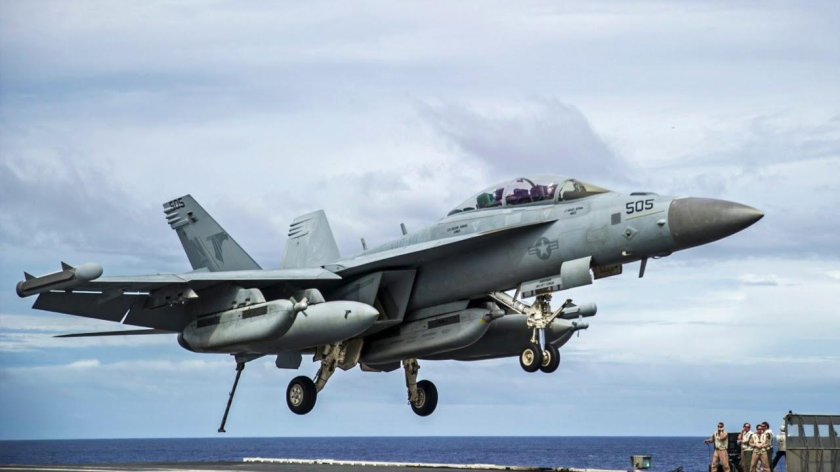 EA-18g гроулер