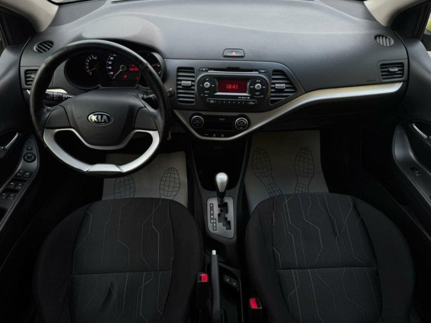 Kia picanto 2013 салон