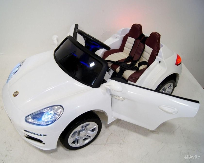 RIVERTOYS автомобиль Porsche e001ee