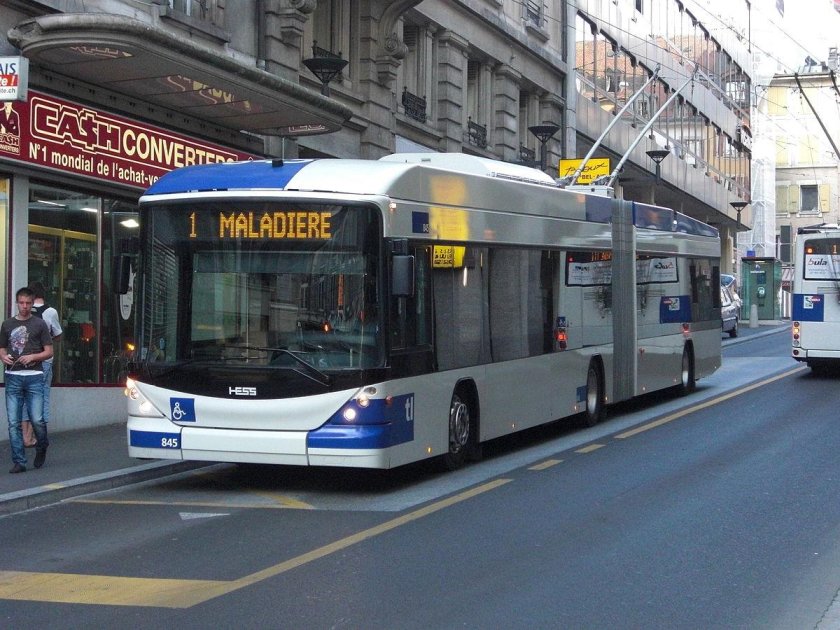 Сочлененный троллейбус Швейцария