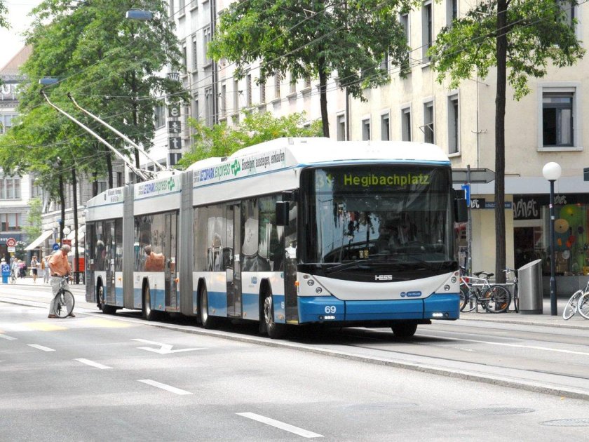 Троллейбус Hess LIGHTRAM