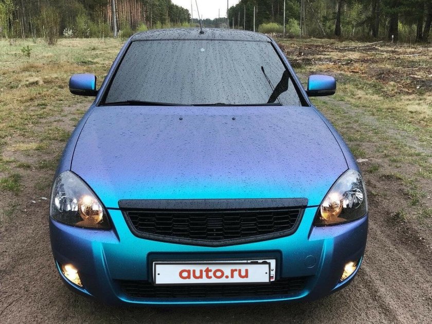 Приора хамелеон седан