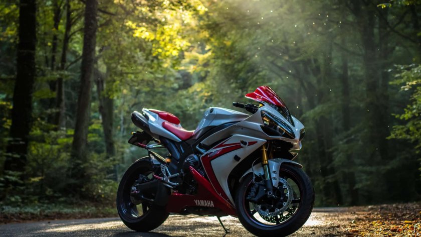 Yamaha r1 HD