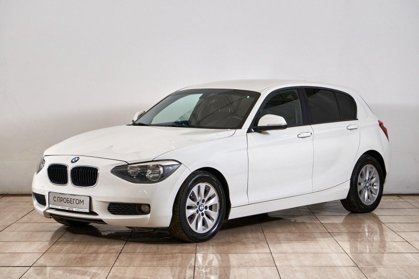 BMW 116i f21
