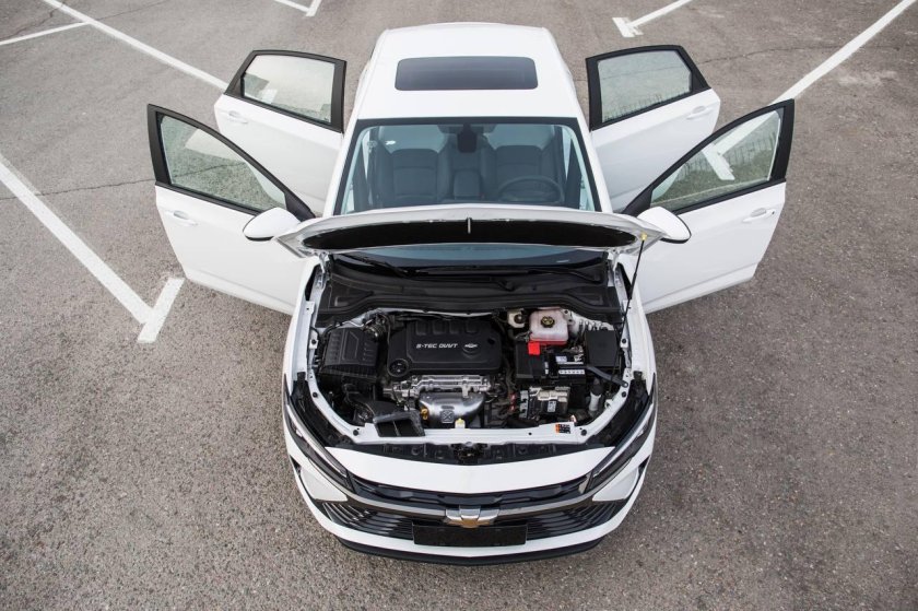 Шевроле Монза 2023