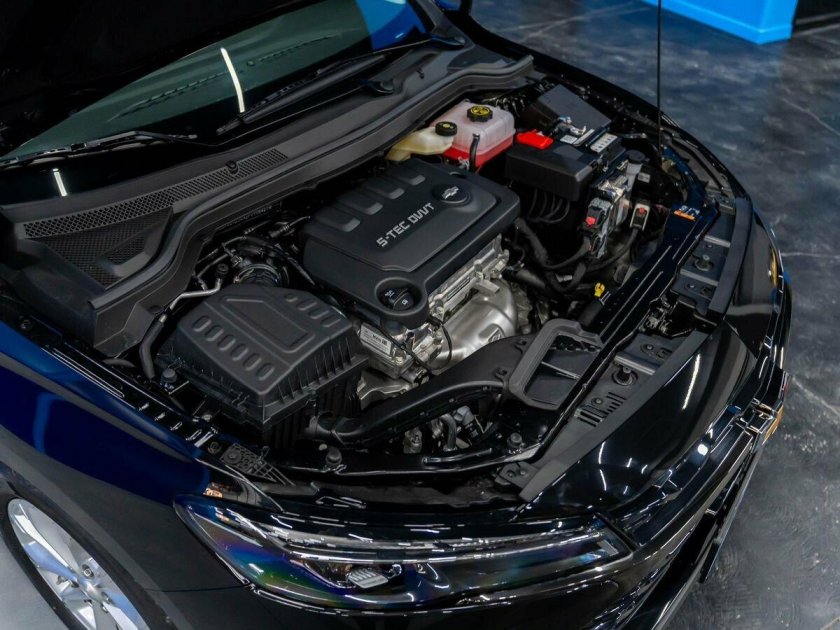 Chevrolet cruze 2017 engine