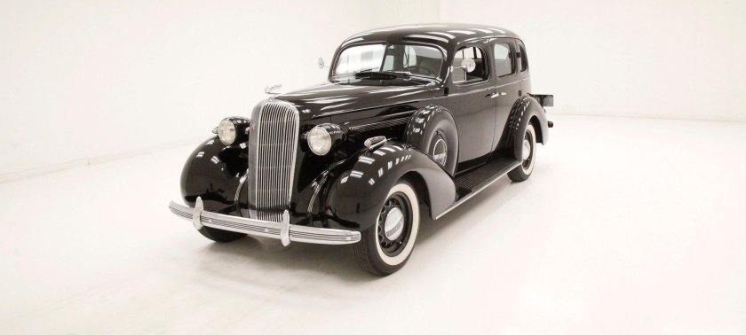 1936 pontiac silver streak