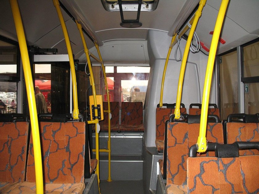 МАЗ 203 салон