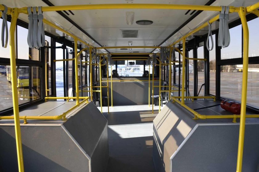 Перронный МАЗ-171