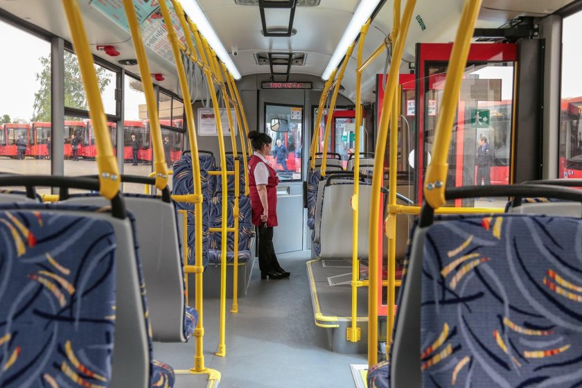 МАЗ 203 салон