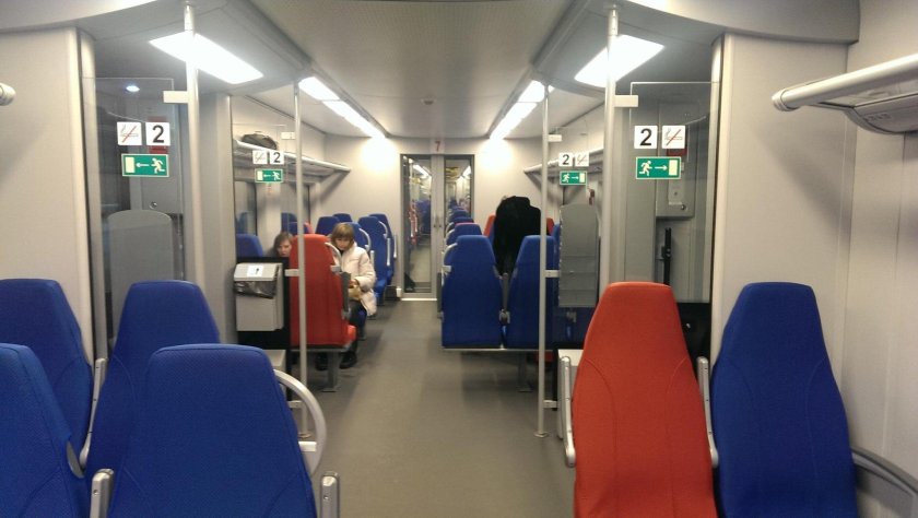 Поезд Ласточка вагон 2ж