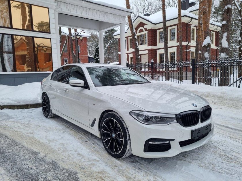 Бмв 2017 года