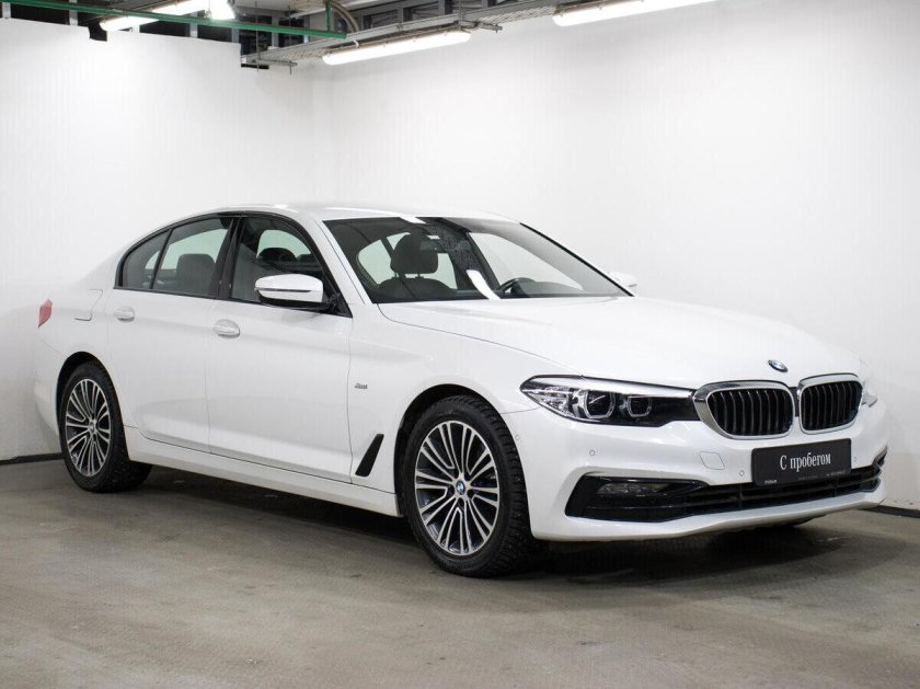 Бмв 5 2018 белая