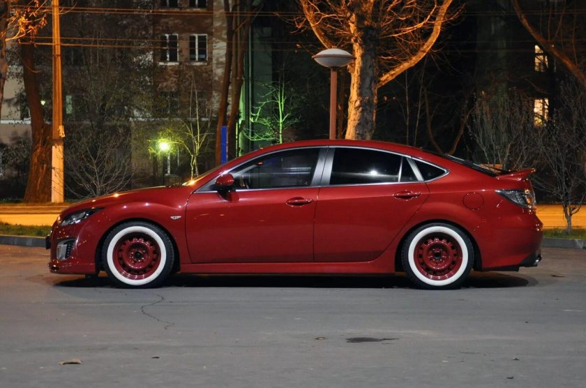 Меган 2 на разварках