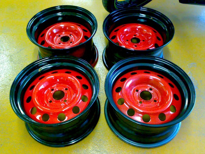 Штампованные диски r14 Golf 2