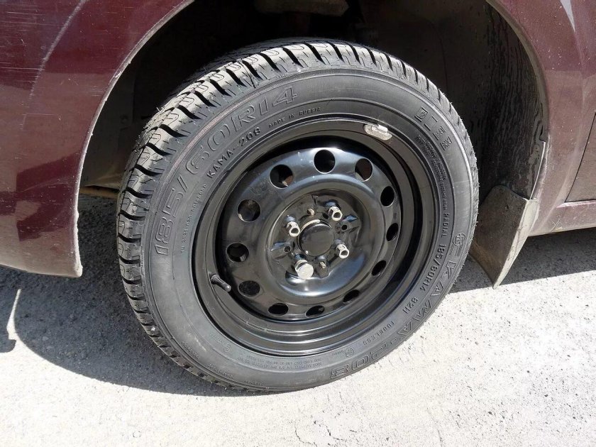 Чёрные штампы r14 на гранту