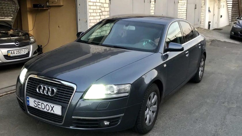 Страшная машина Ауди нулевых