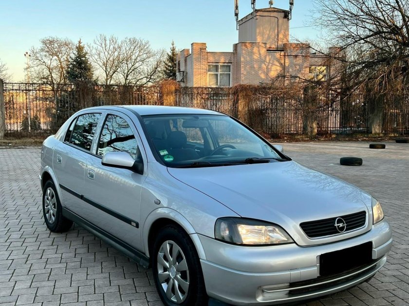 Opel Astra 2003
