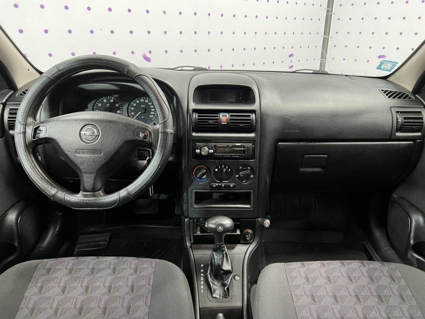 Opel astra g 2000 хэтчбек салон