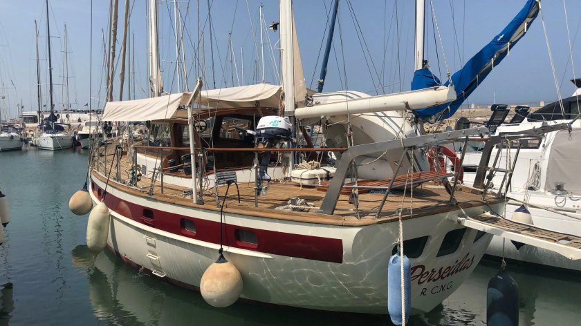 Океанская парусная яхта Beneteau 57