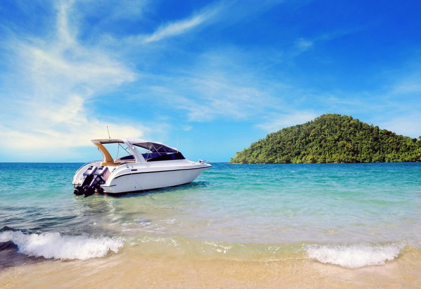 Море пляж яхта