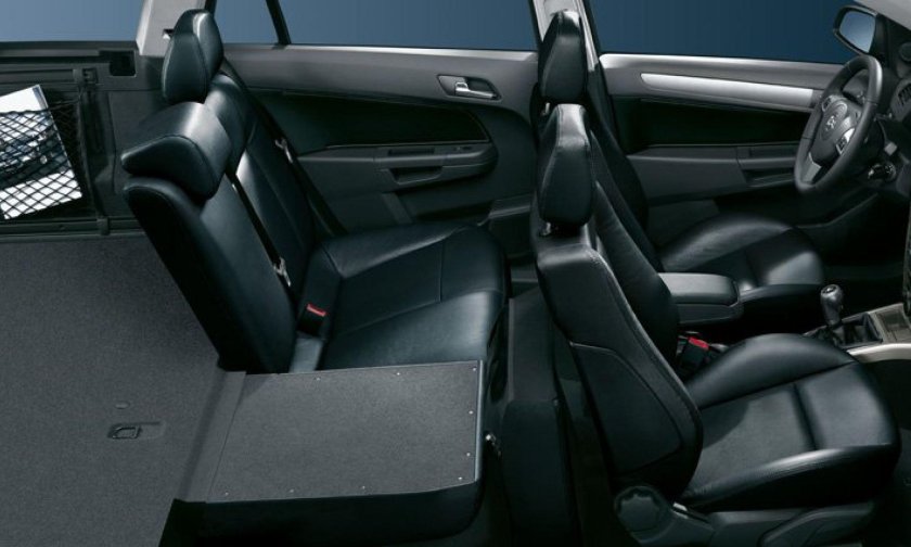 Опель Астра h универсал салон