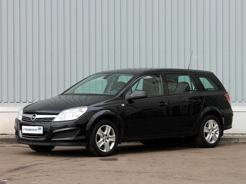 Opel Astra h универсал 2011