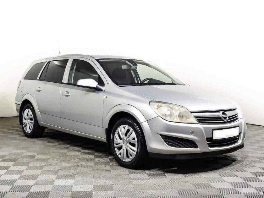 Опель Астра универсал 2011