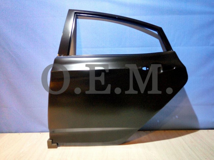 Солярис 1 дверь задняя левая