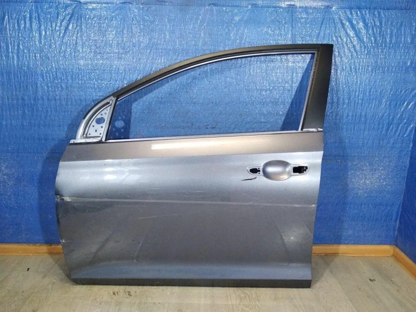 Передняя дверь Хендай Солярис 2013