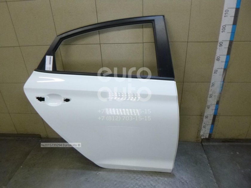 Задняя дверь поло седан