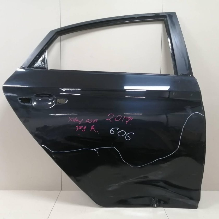 Дверь задняя правая Солярис 2017