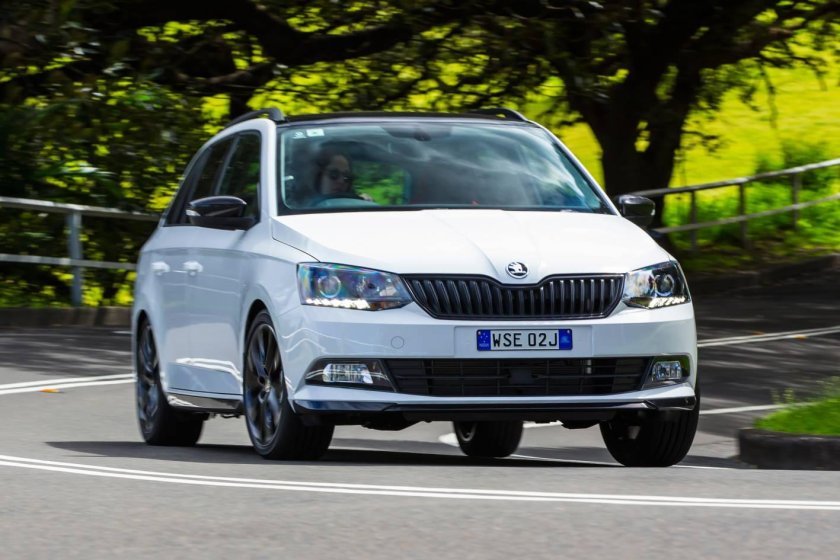 Шкода Фабия 2017