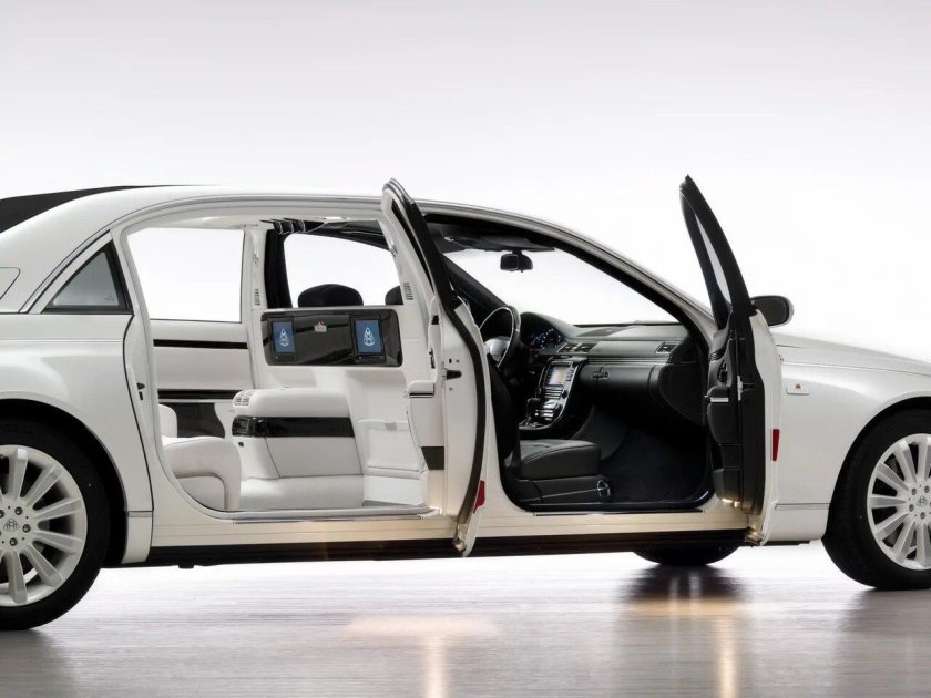 Maybach 62 Landaulet