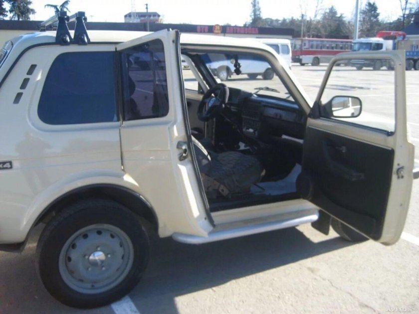 ВАЗ-21213 «Лаура»