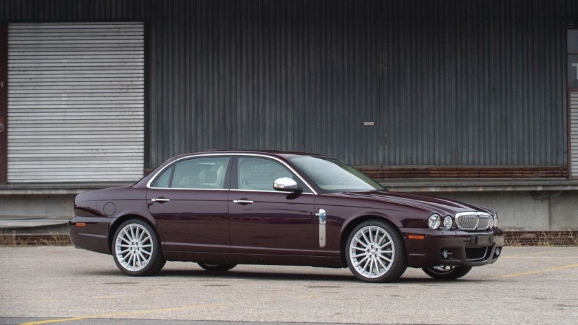 Jaguar XJ x350