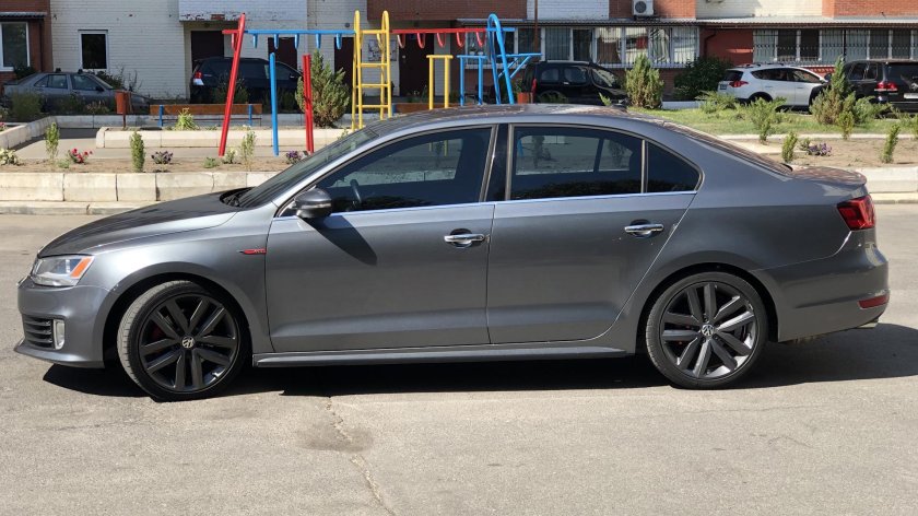 Фольксваген Джетта 6